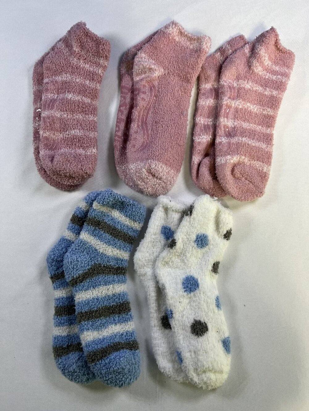 5 pair of cozy fuzzy winter women's socks shoe size 9-11